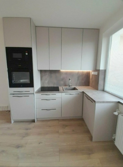 3 - IZBOVÝ BYT KOŠICE NAD JAZEROM / JENISEJSKÁ