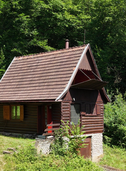 CHATA S POZEMKOM BARDEJOVSKÉ KÚPELE